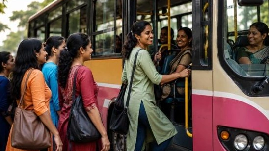 மகளிர் இலவசப் பேருந்துத் திட்டம்: அண்டை மாநிலங்களில் வெற்றி, கேரளாவில் தயக்கம் কেন?